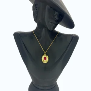 Gold Çelik Resim Konulan Açılan Oval Bordo Taşlı Kolye